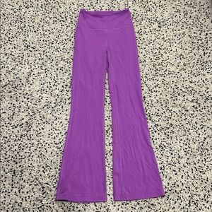lululemon Groove Super-High-Rise Flared Pant Nulu in moonlit magenta